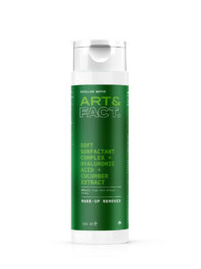 Soft Surfactant Complex + Hyaluronic Acid + Cucumber Extract
